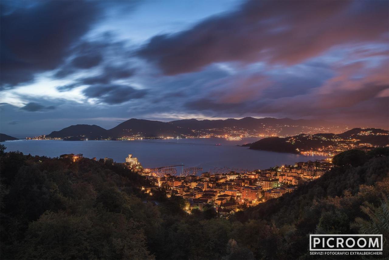 5 Terre Dei Poeti La Spezia Exterior foto