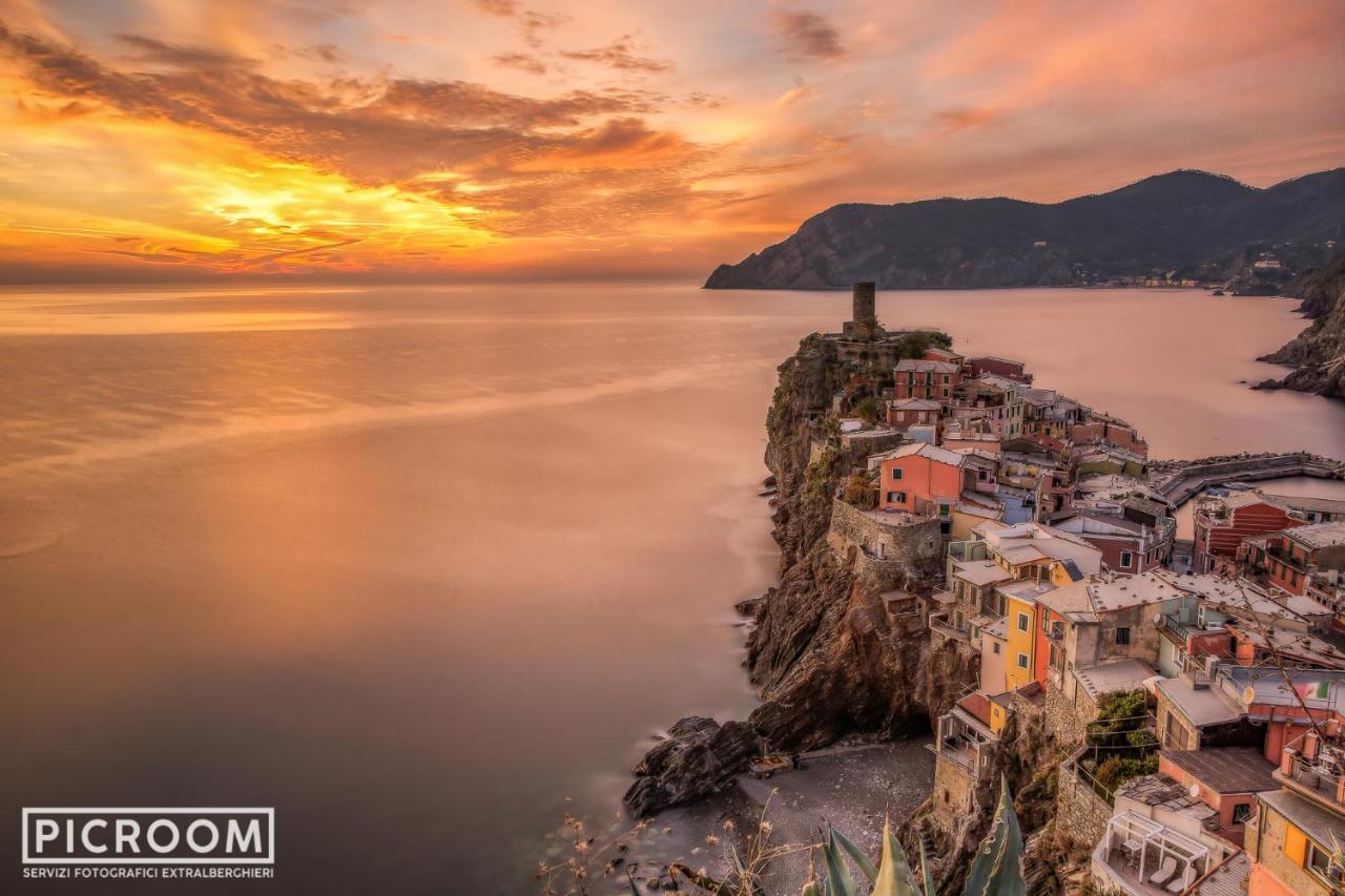 5 Terre Dei Poeti La Spezia Exterior foto